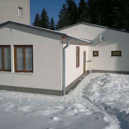 Apartman Srní Екстериор снимка