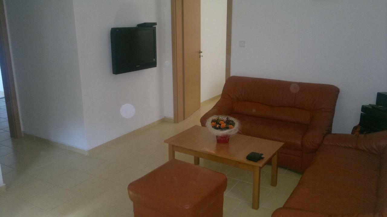 Apartman Srní Екстериор снимка