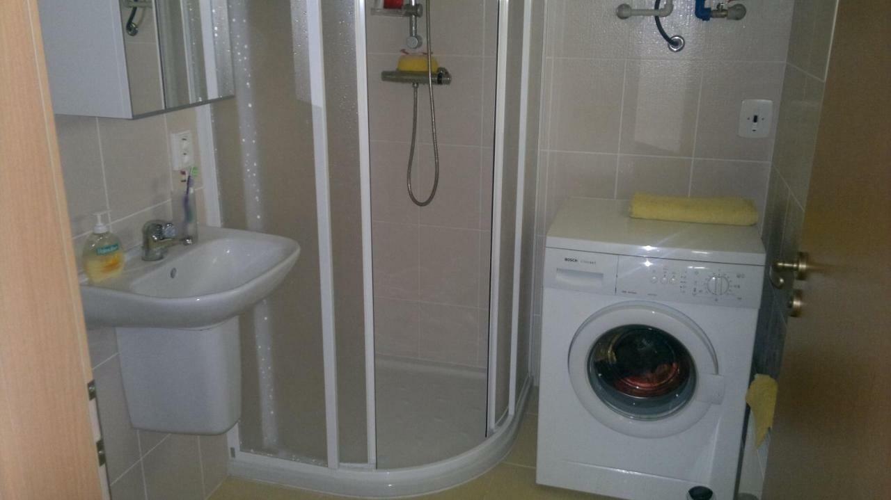 Apartman Srní Екстериор снимка